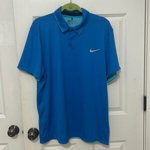 Nike Golf Dri-Fit Standard fit shirt size XL Blue